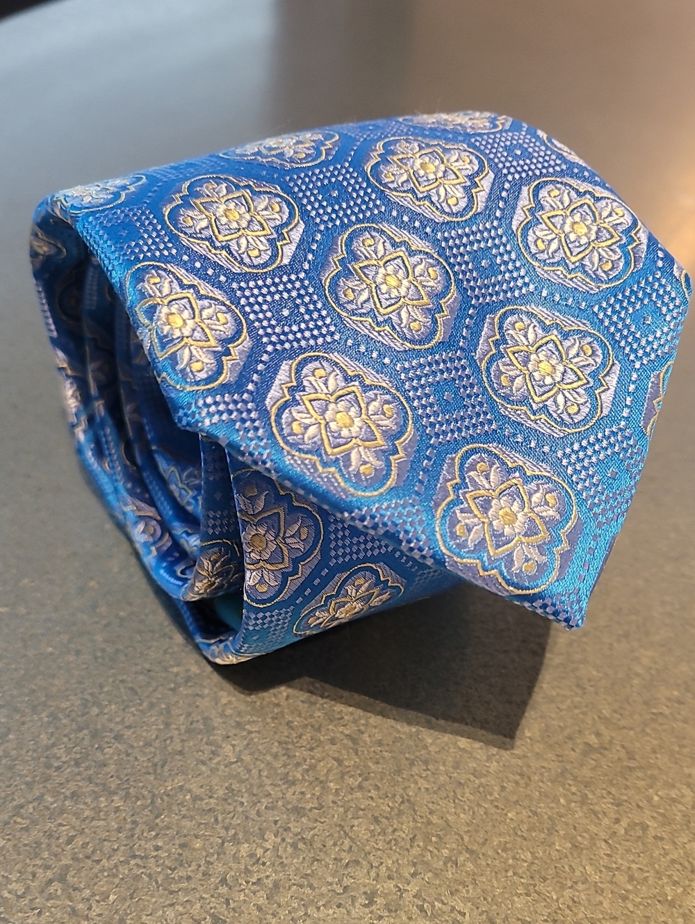 Ted Baker Blue Medallion Silk-Effect Tie NWT